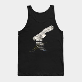 The snowy owl in flight Tank Top